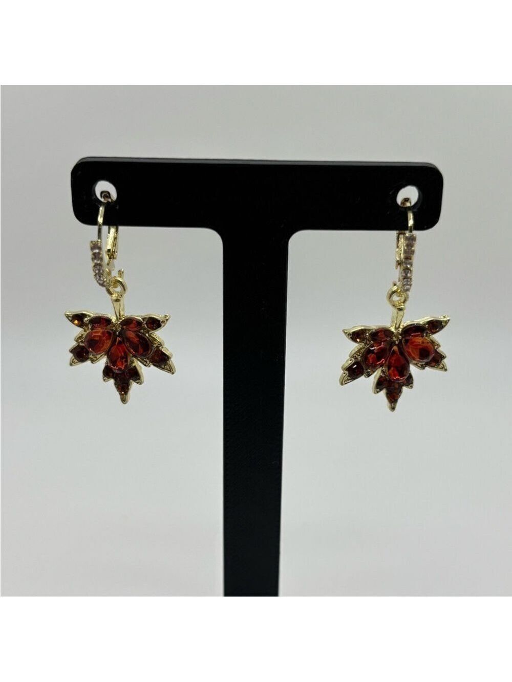 Elegant Gold and Red Leaf Earrings - Picture 3 of 4